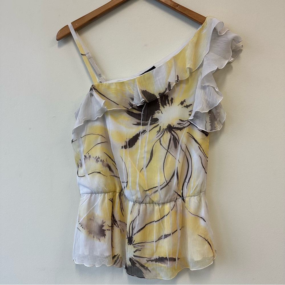 Y2K Iz Byer Yellow and White One-Shoulder Floral Ruffle Top